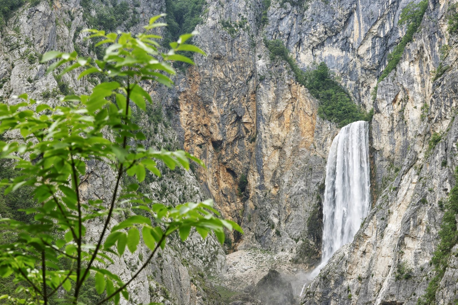 Kako nastane slap Boka, od kod izvira in kam teče